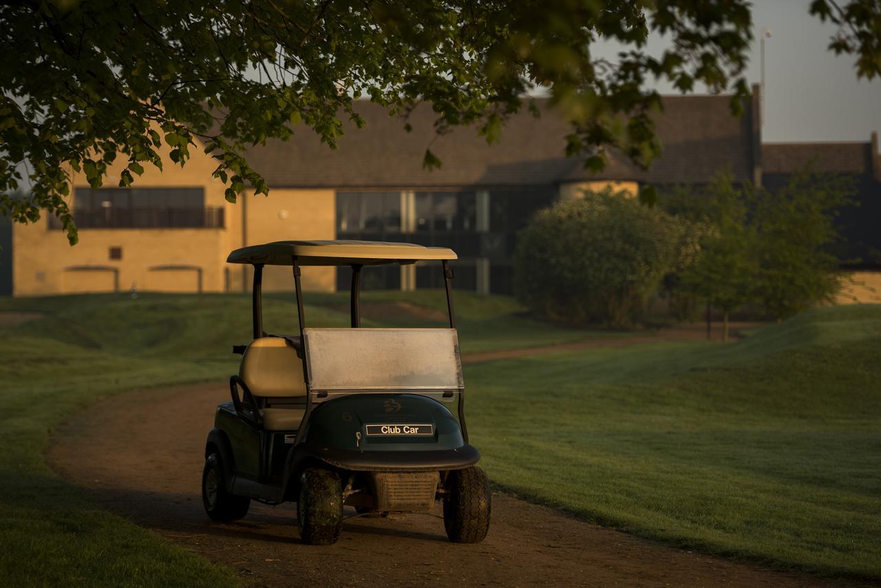 Bicester Hotel, Golf & Spa Extérieur photo