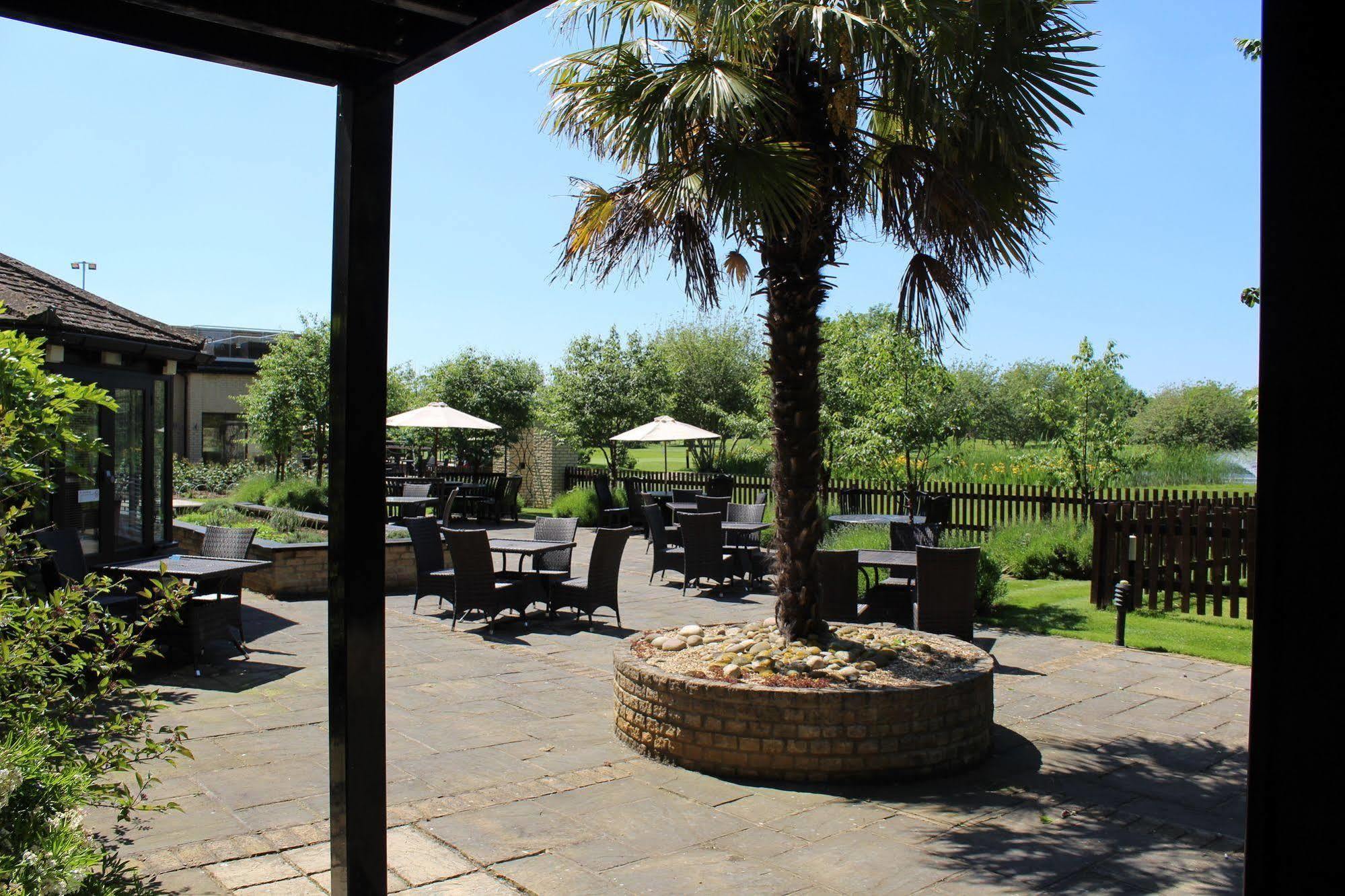 Bicester Hotel, Golf & Spa Extérieur photo